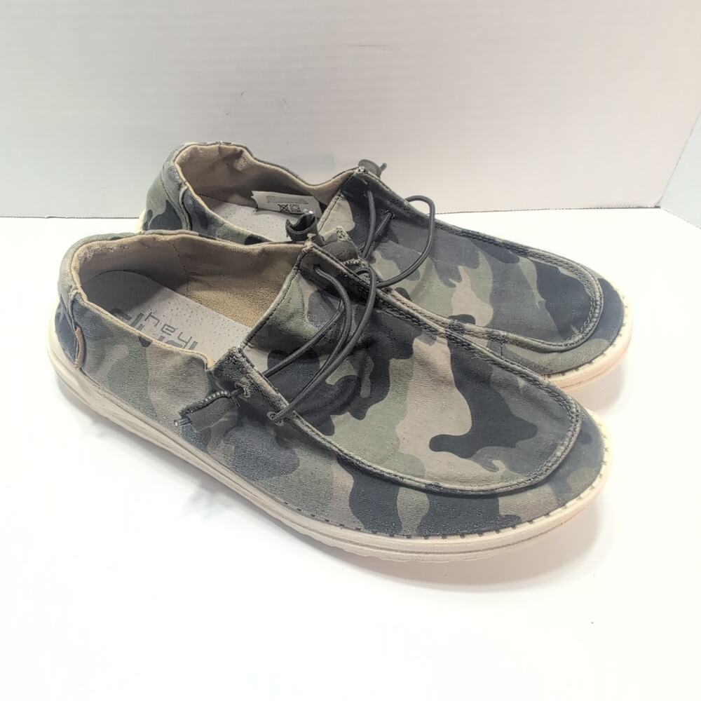 Hey Dude Wendy Camo Slip On Shoes Women's Size 9